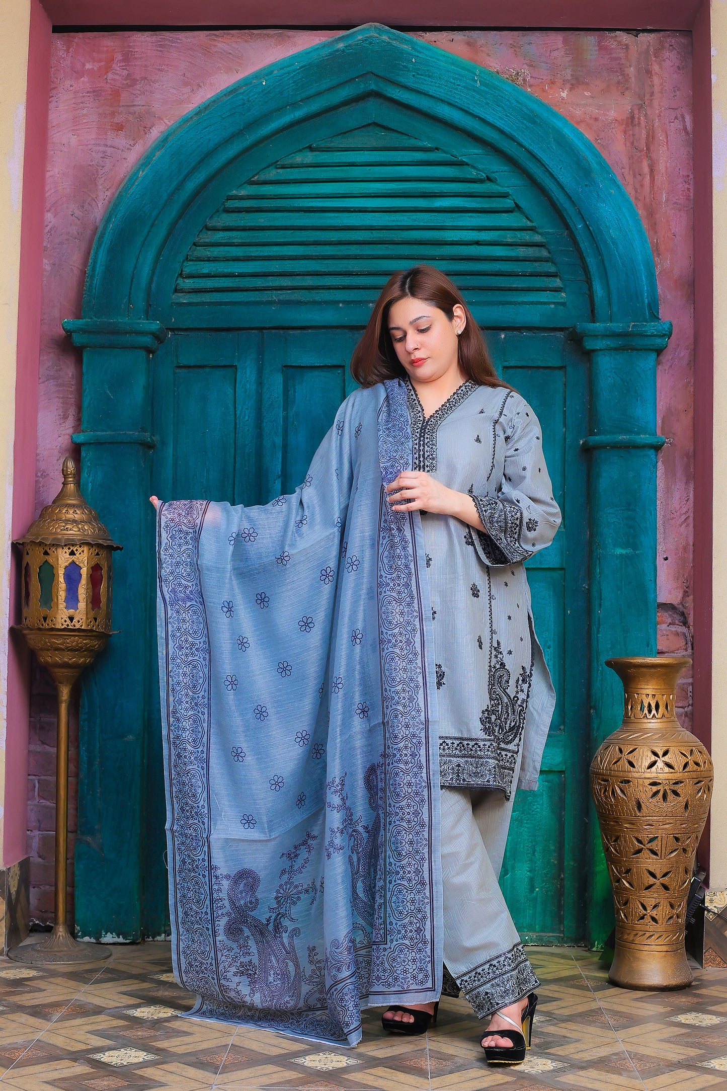 Silver Grey , 3Pc Ready to Wear .